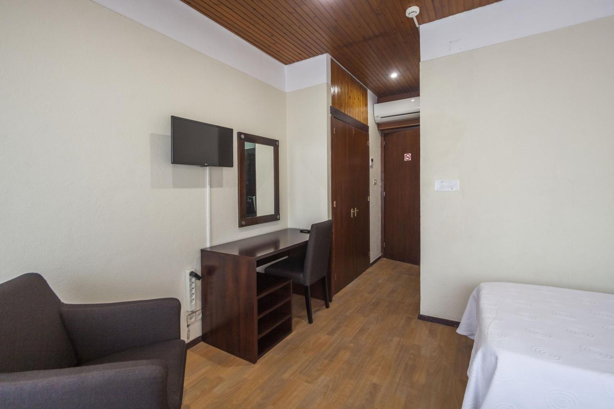 Hotel Sete Cidades Ponta Delgada Oda fotoğraf
